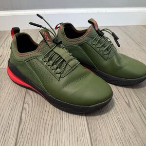 8.5W or 7M Olive Green Clove Juniper Berry Nursing/ Athletic Sneakers